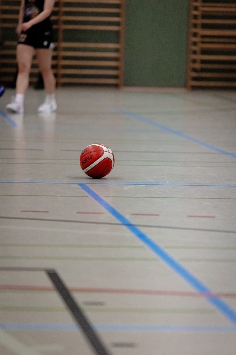 Basketball in der Halle
